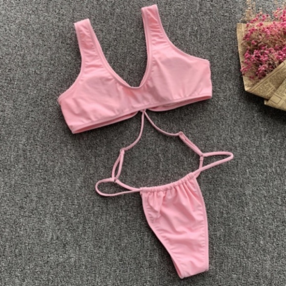 Pink cut out one piece - Picture 5 of 5